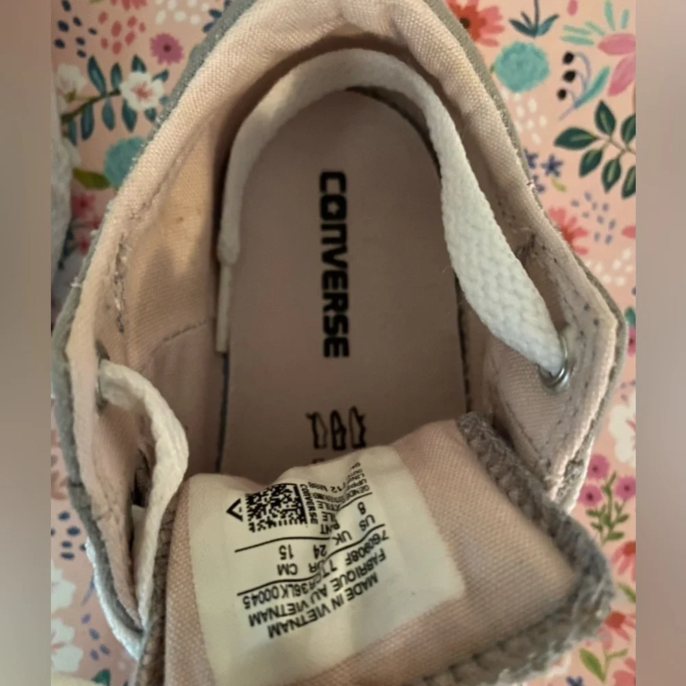 Gray Converse